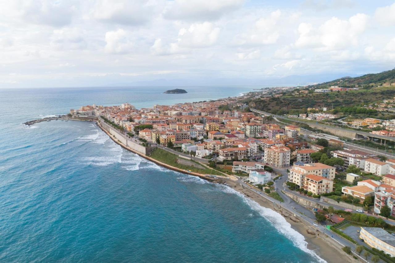 B&B Lungomare Diamante Dış mekan fotoğraf